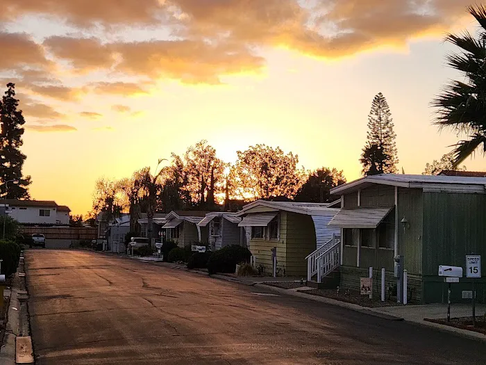 Carefree Ranch Mobilehome Park Picture 1
