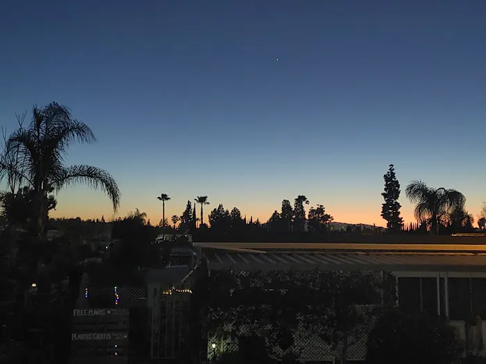 Carefree Ranch Mobilehome Park Picture 3