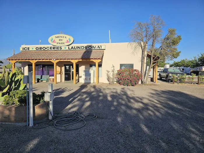 Siesta RV Park Picture 1