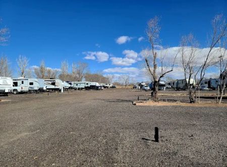 Hacienda de las Flores RV Park