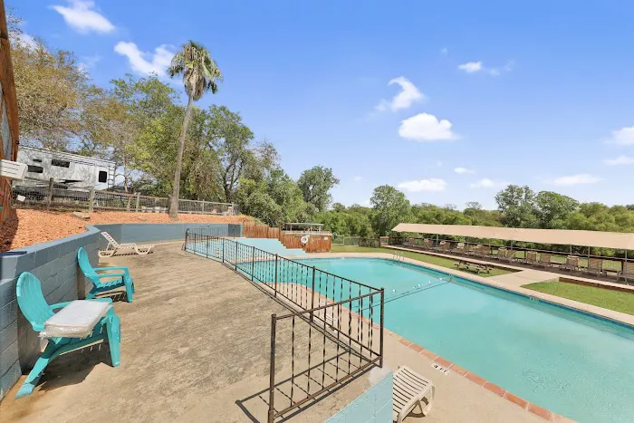 Vista Ridge RV Park Picture 3
