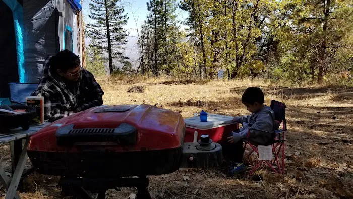 Twin Pines Campground Picture 2