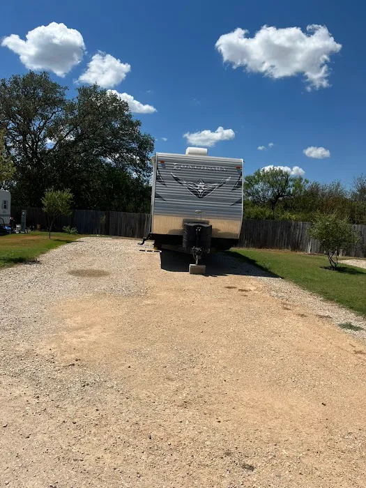 Big Oak RV Park Picture 2