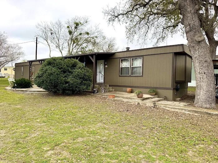 Sun Country Mobile Home Park Picture 10