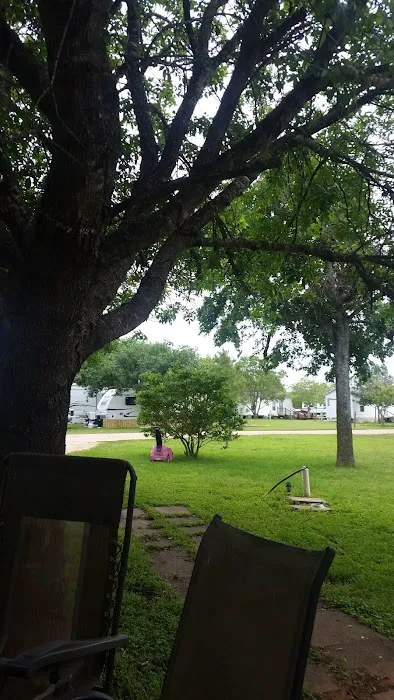 Holiday RV Park Picture 9