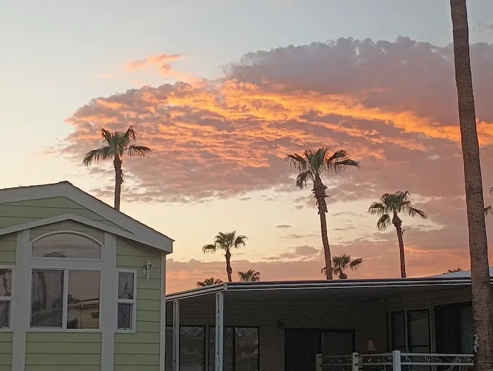 Sun Life RV Park & Resort Picture 1