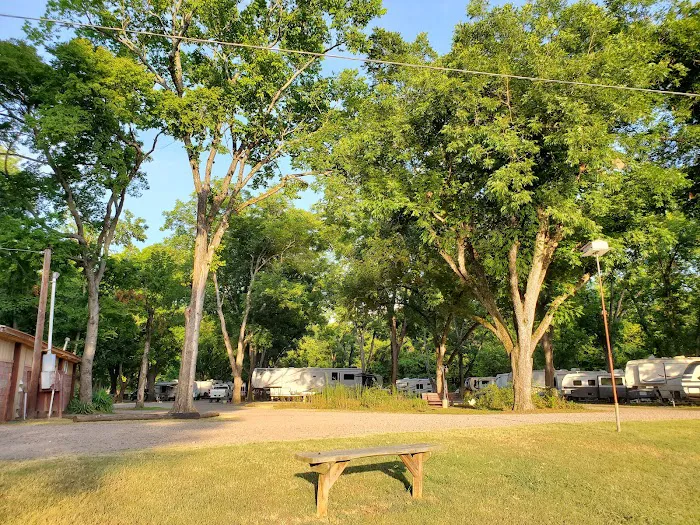 Park Ridge RV Campground Picture 6