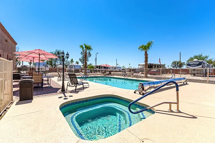 Desert Vista RV Resort (55+) Picture 2