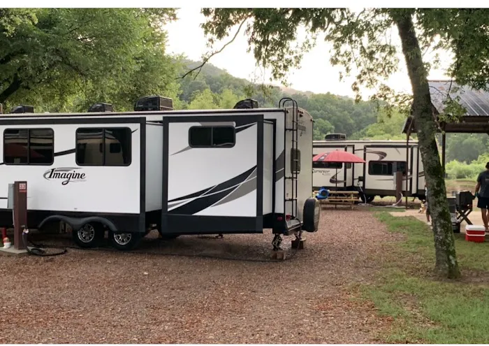 Caddo River Access RV Park & Rental Picture 2
