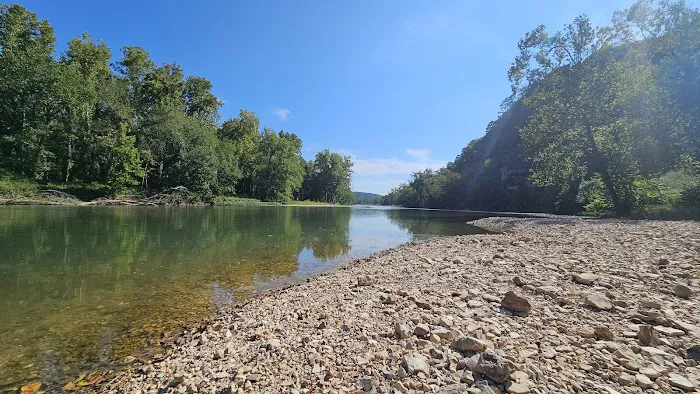 Hanging Rock Camp Picture 7