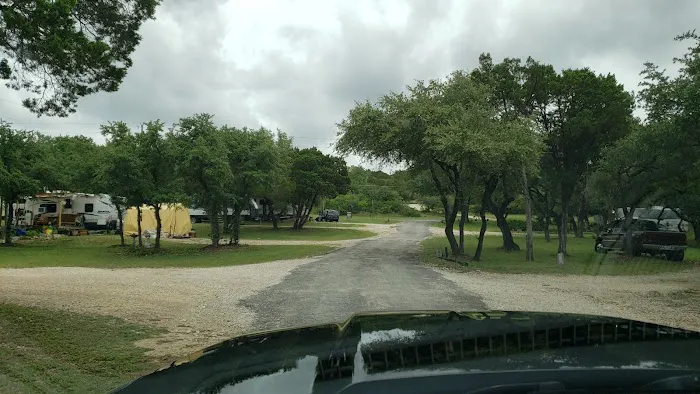 Lake & Hills RV Park Picture 10