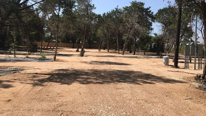 Dripping Springs RV Park Picture 9