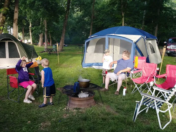 Two Sons Floats & Camping Picture 3