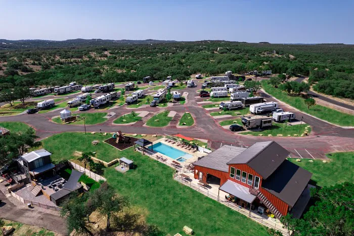 Buddy's Backyard RV Resort Picture 4