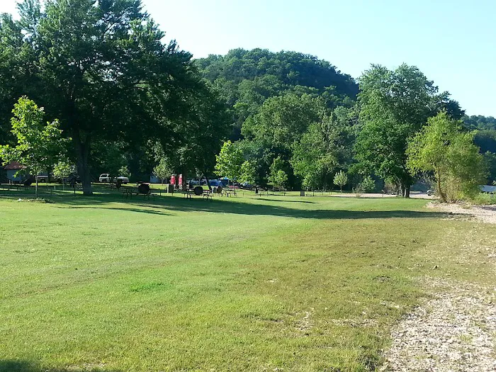 Shady Beach Campground Picture 10
