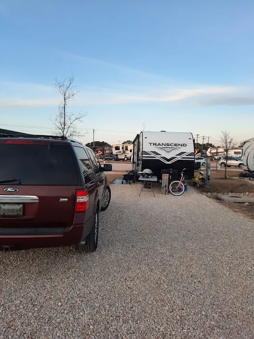 Central RV Park at Parkside Picture 6