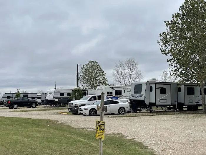 East Austin RV Park Picture 5