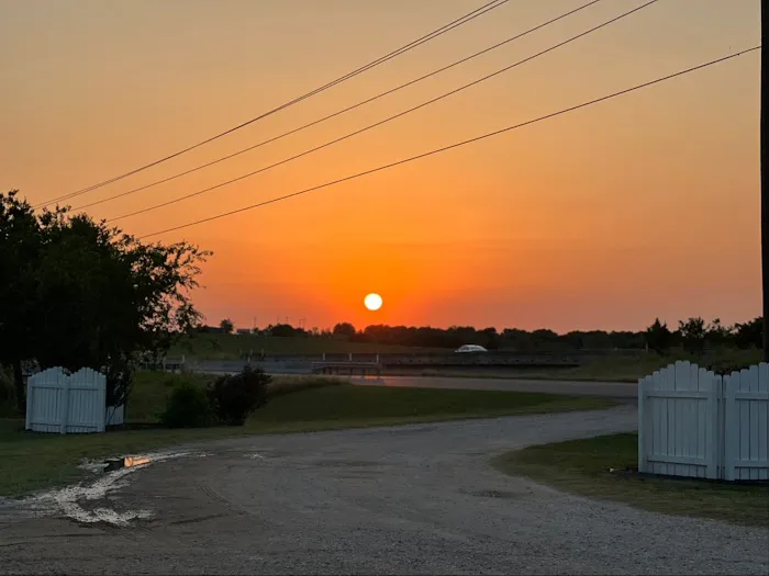 East Austin RV Park Picture 7