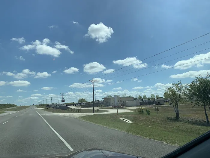 East Austin RV Park Picture 9
