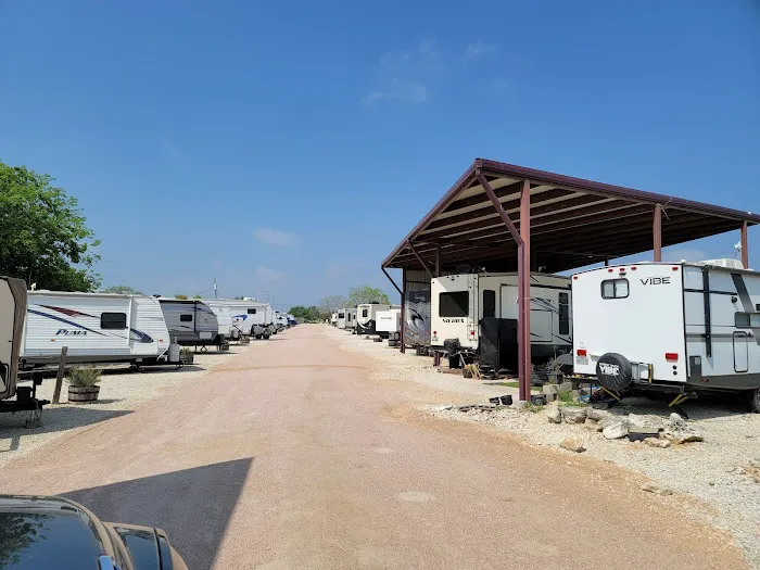 East View RV Ranch Picture 4