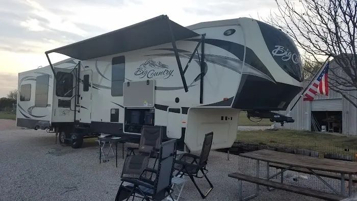 East View RV Ranch Picture 8