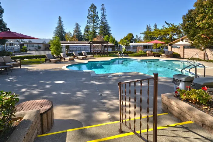 Pleasanton Hacienda Mobile Home Picture 2