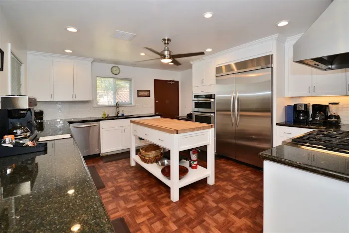 Pleasanton Hacienda Mobile Home Picture 8