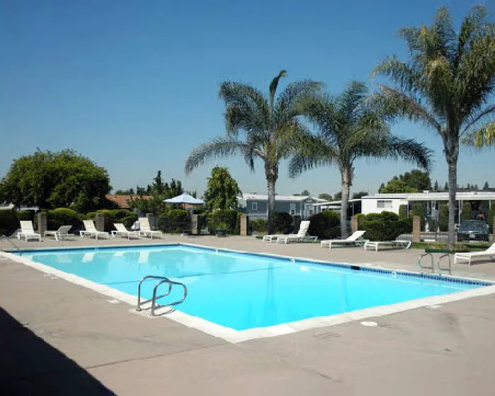 Friendly Village Mobile Home Estates Picture 2