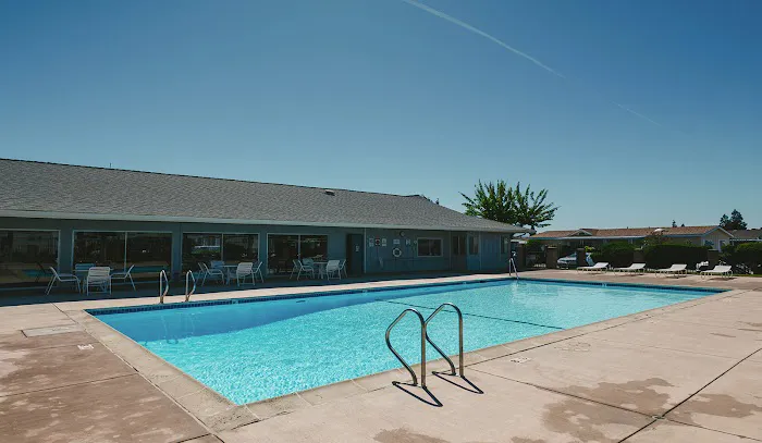 Friendly Village Mobile Home Estates Picture 6