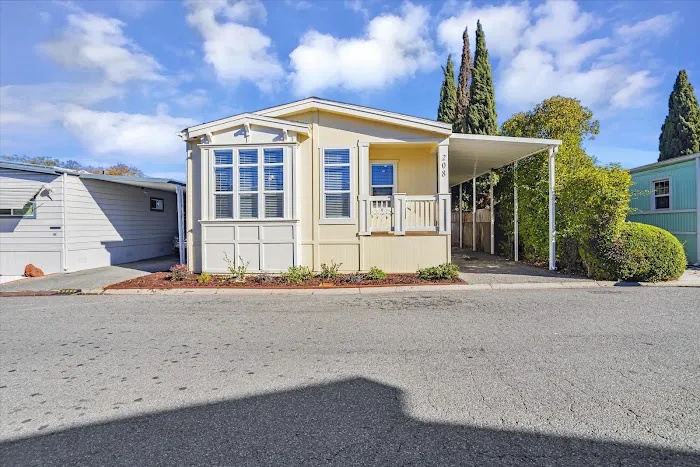 Silicon Valley Village MHP Picture 2
