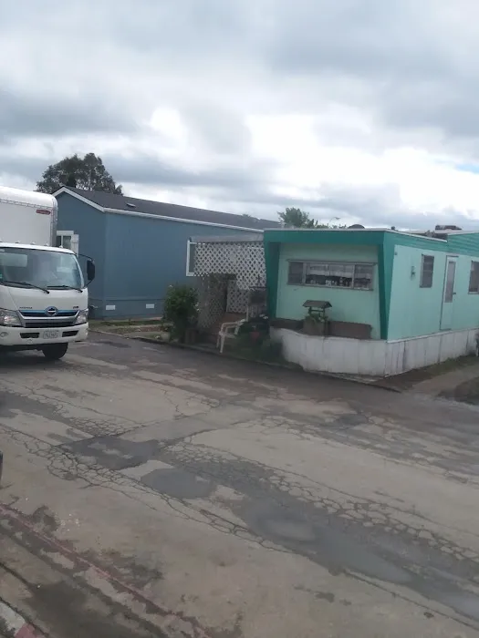 Western Mobile Home Park Picture 2