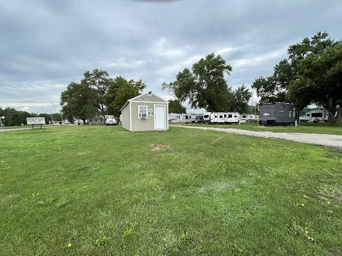 Nishna Boat & RV Picture 2