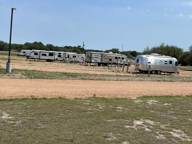 Bluebonnet Acres RV Park Picture 3