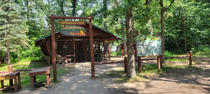 Voyageur camp and trading post Picture 3