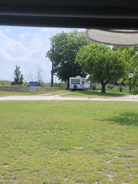 Kemplake RV park Picture 2