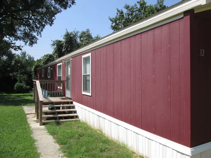Oak Creek & Cedar Knob Mobile Home Park Picture 1