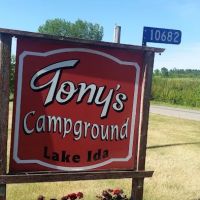 Tony's Campground ico