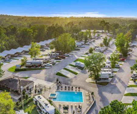 Majestic Pines RV Resort