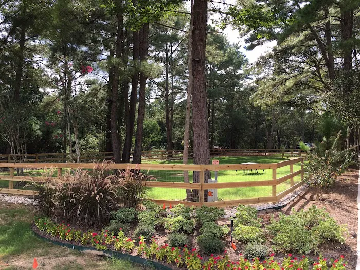 Majestic Pines RV Resort Picture 7