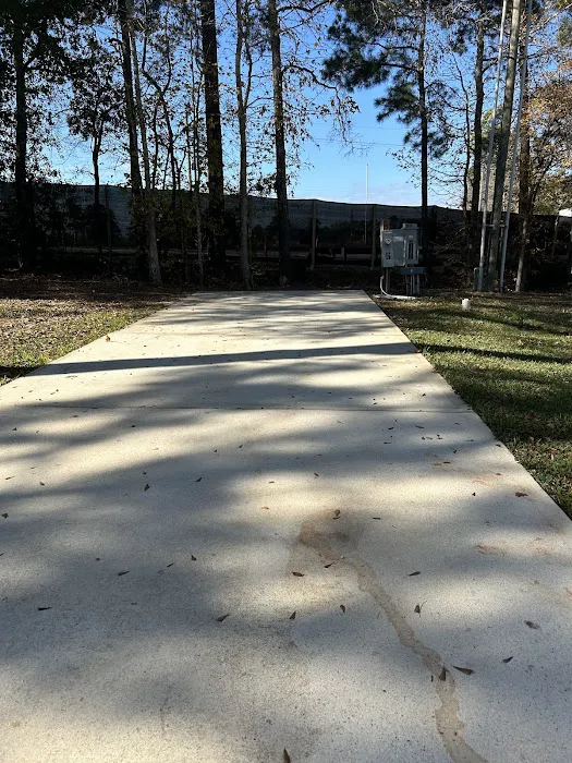Legacy Pines RV Resort Picture 9