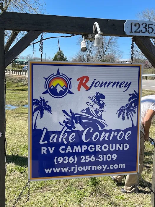 Lake Conroe RV Campground by Rjourney Picture 5