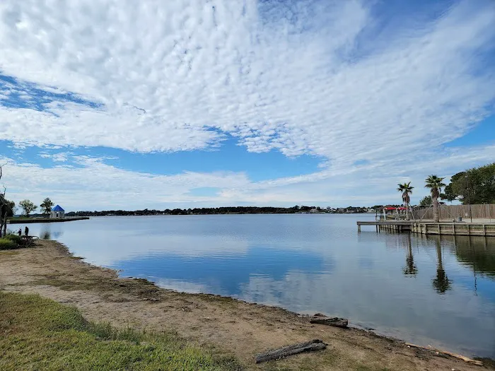 Lake Conroe RV & Camping Resort Picture 9