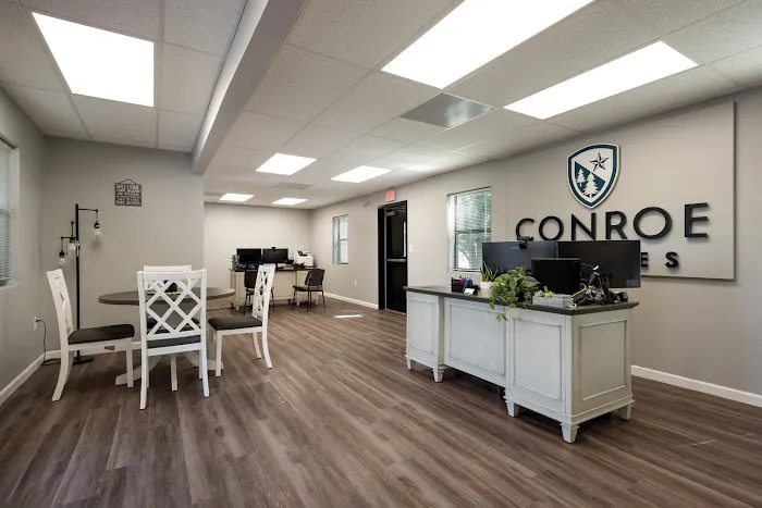 Conroe Estates Picture 3
