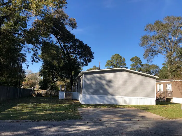 Holly Ridge Estates Picture 3
