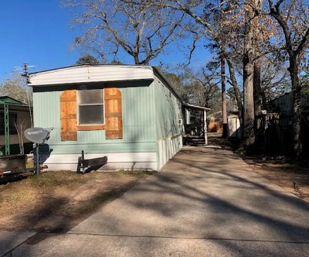 Woodland Hills Mobile Home Community