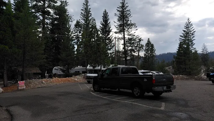 Upper Kings River PG&E group campsite Picture 1
