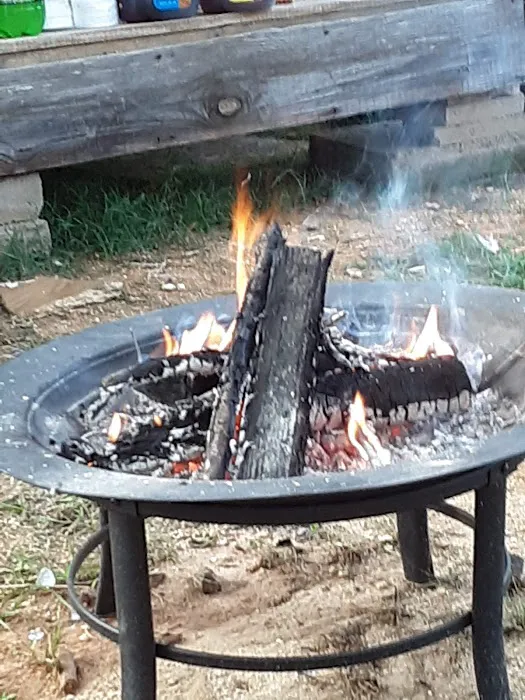 J & S RV Park Picture 4