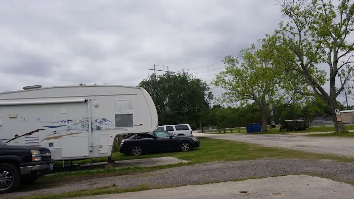 Robbins RV Picture 2