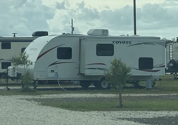Maplewood Place RV Park Picture 6