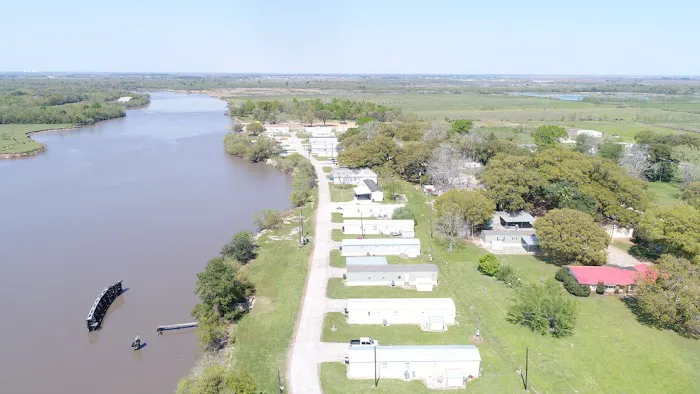 Hebert Estates Mobile Home & RV Park Picture 2